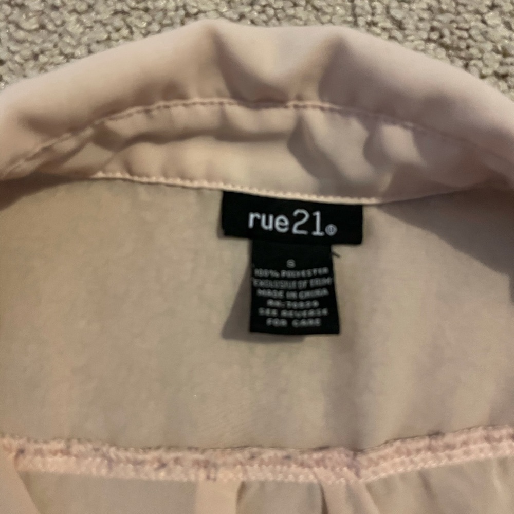 Sheer Rue21 Button Up - Picture 3 of 5